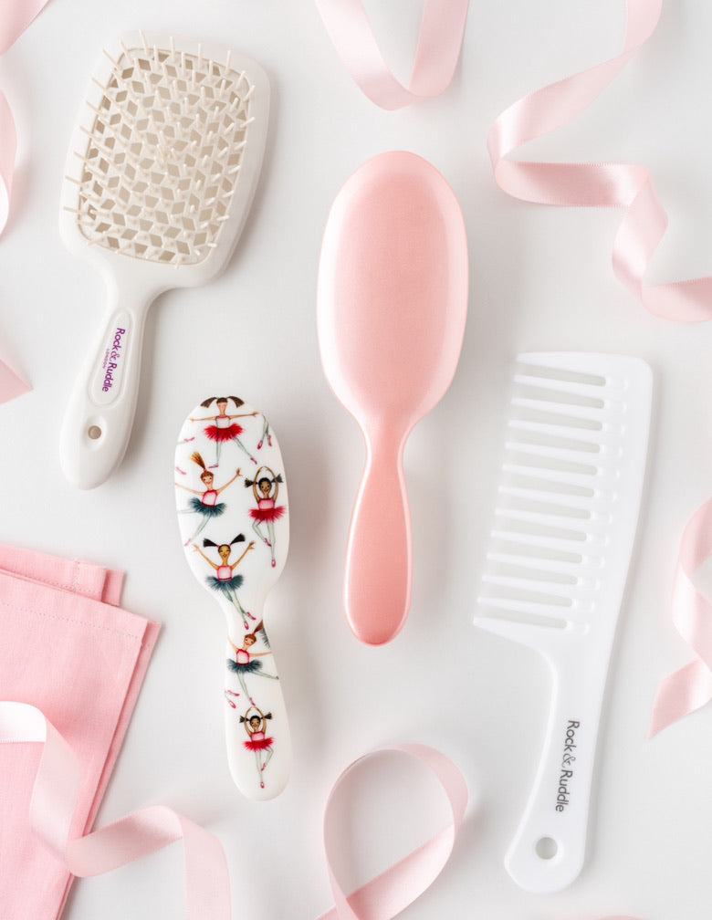 On Pointe Curated Set