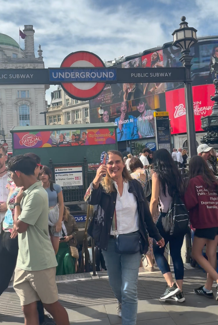 Miss Daisy London Hairbrush