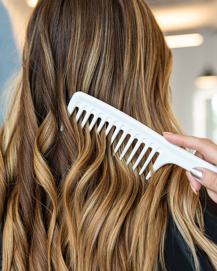 Black Beach Wave Comb