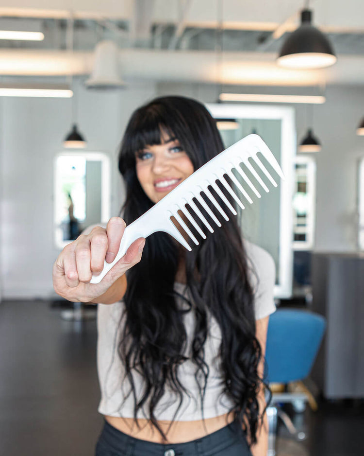 White Beach Wave Comb